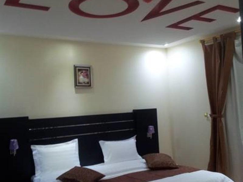 Talin Star Suites Riyadh Exteriör bild
