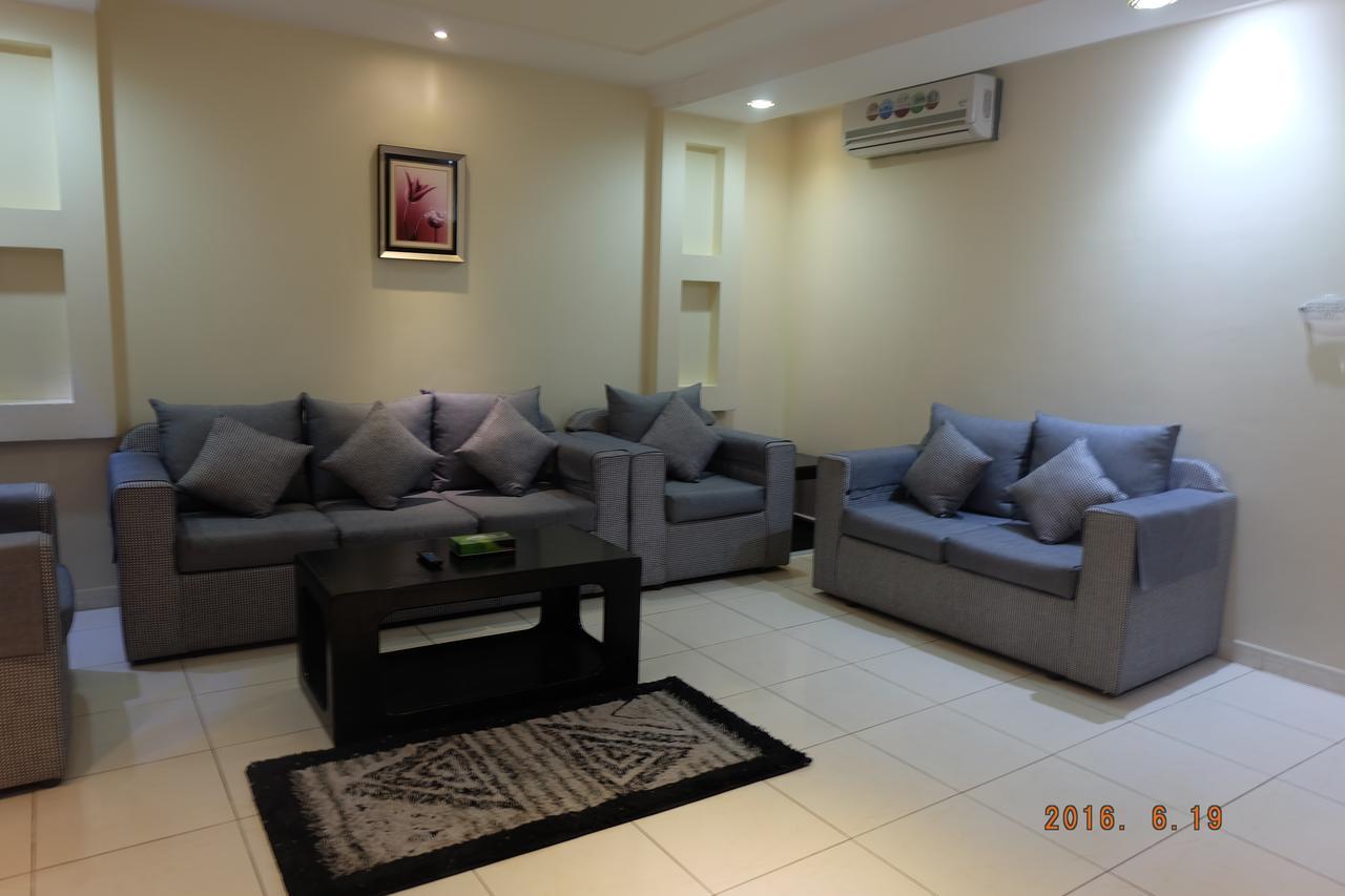 Talin Star Suites Riyadh Exteriör bild