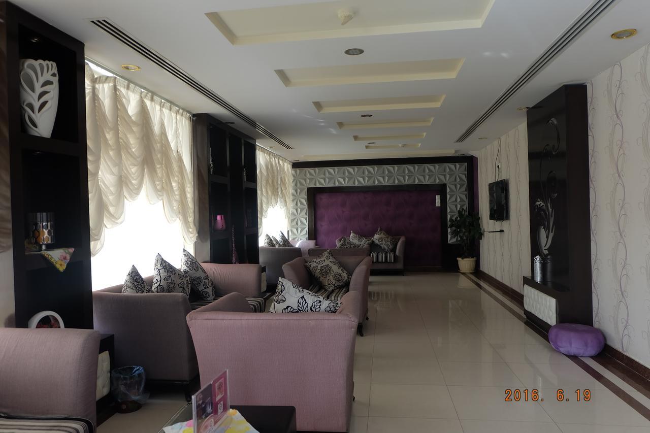 Talin Star Suites Riyadh Exteriör bild