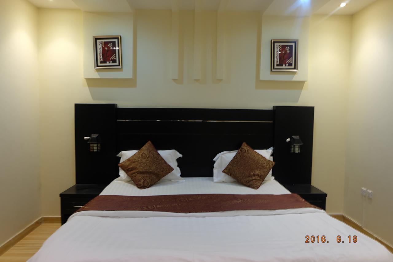 Talin Star Suites Riyadh Exteriör bild